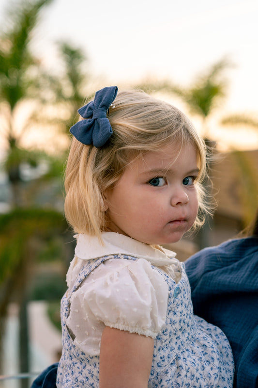Camisa cuello bebé plumeti