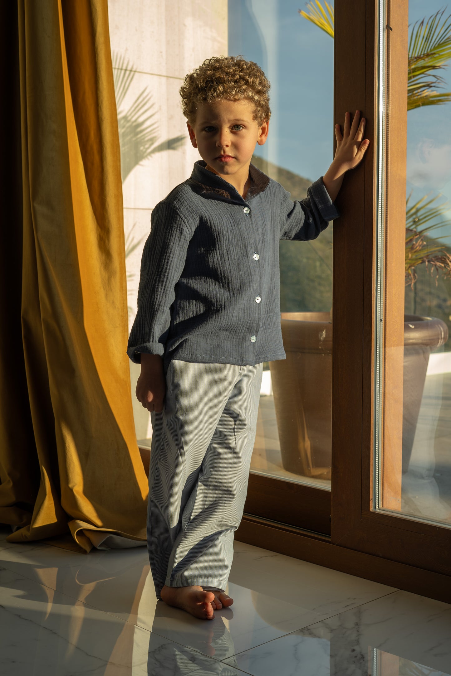 Pantalón básico rayas