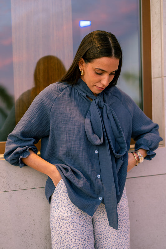 Camisa lazada azul mujer